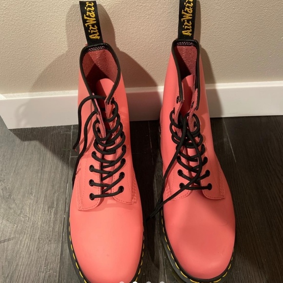 Doc Martens Boots- rare color! Melon pink - Picture 2 of 5